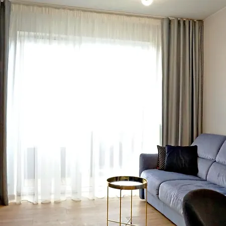 Posesja Kapitanska Oli&joly *